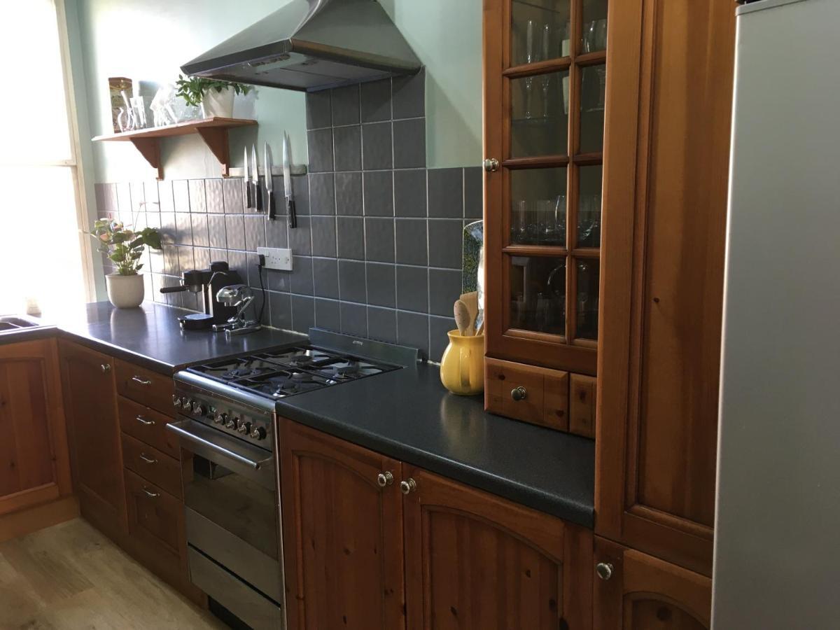 Elegant Well Appointed Maisonette 105M2 Bath Bagian luar foto
