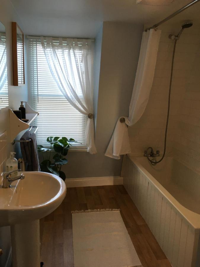 Elegant Well Appointed Maisonette 105M2 Bath Bagian luar foto