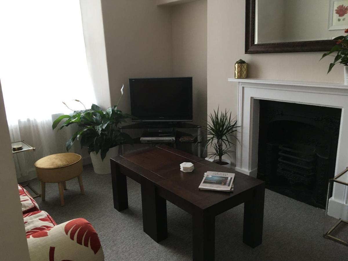 Elegant Well Appointed Maisonette 105M2 Bath Bagian luar foto